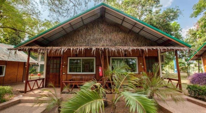 Varee Valley Resort And Restaurant Khon Kaen Eksteriør bilde