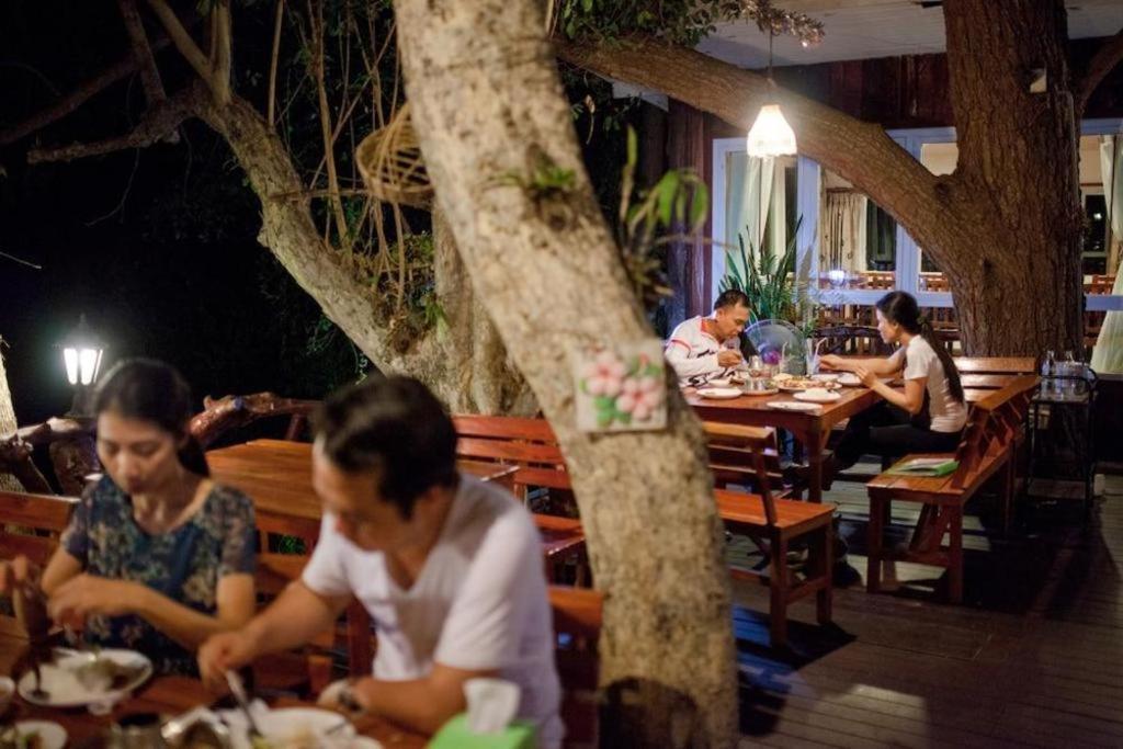 Varee Valley Resort And Restaurant Khon Kaen Eksteriør bilde